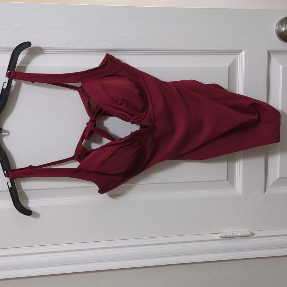 Red Wine Colored Low Cut Bust Back Tie Swimsuit Size XL - Picture 3 of 6
